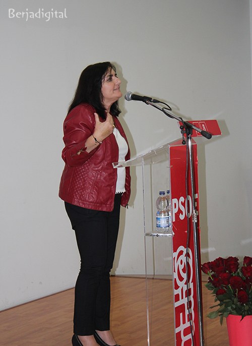 isabel arevalo presentacion psoe berja