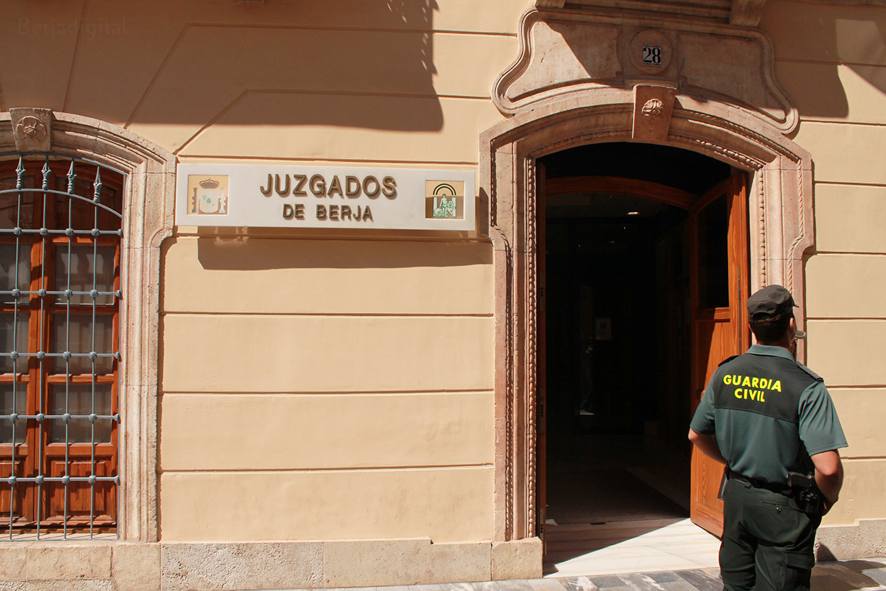 juzgados de berja guardia civil