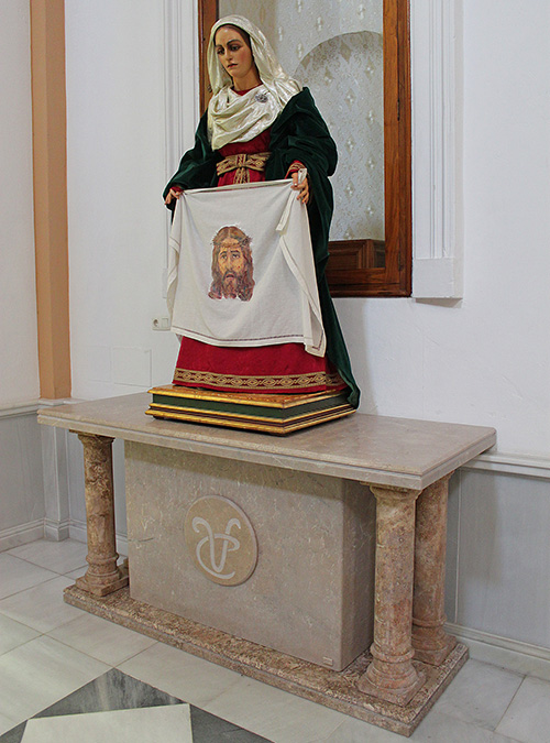 veronica nuevo altar