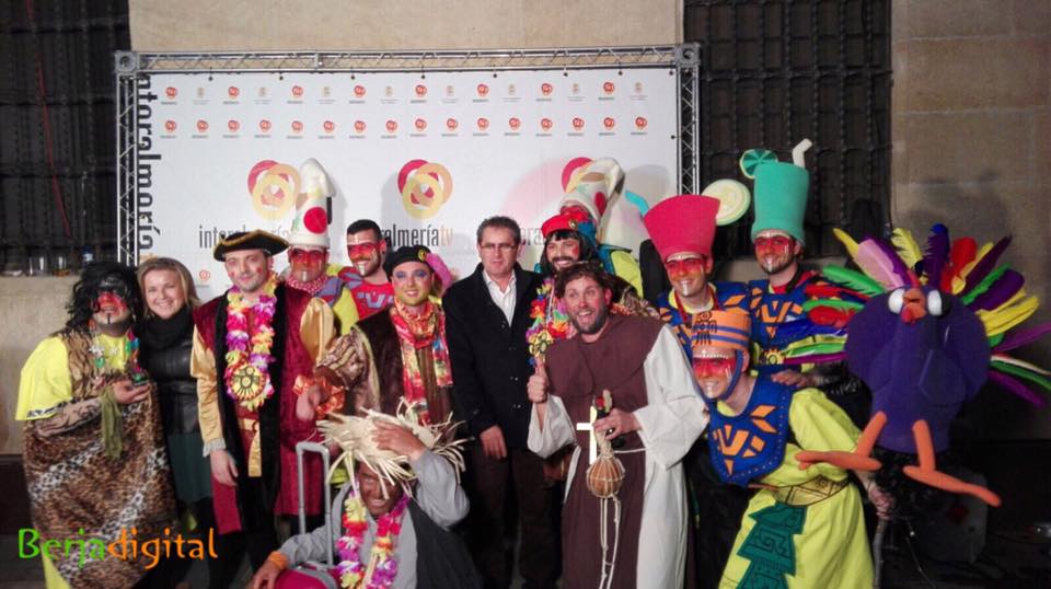 La chirigota de Berja se hace un año más con el segundo premio del Carnaval de Almería