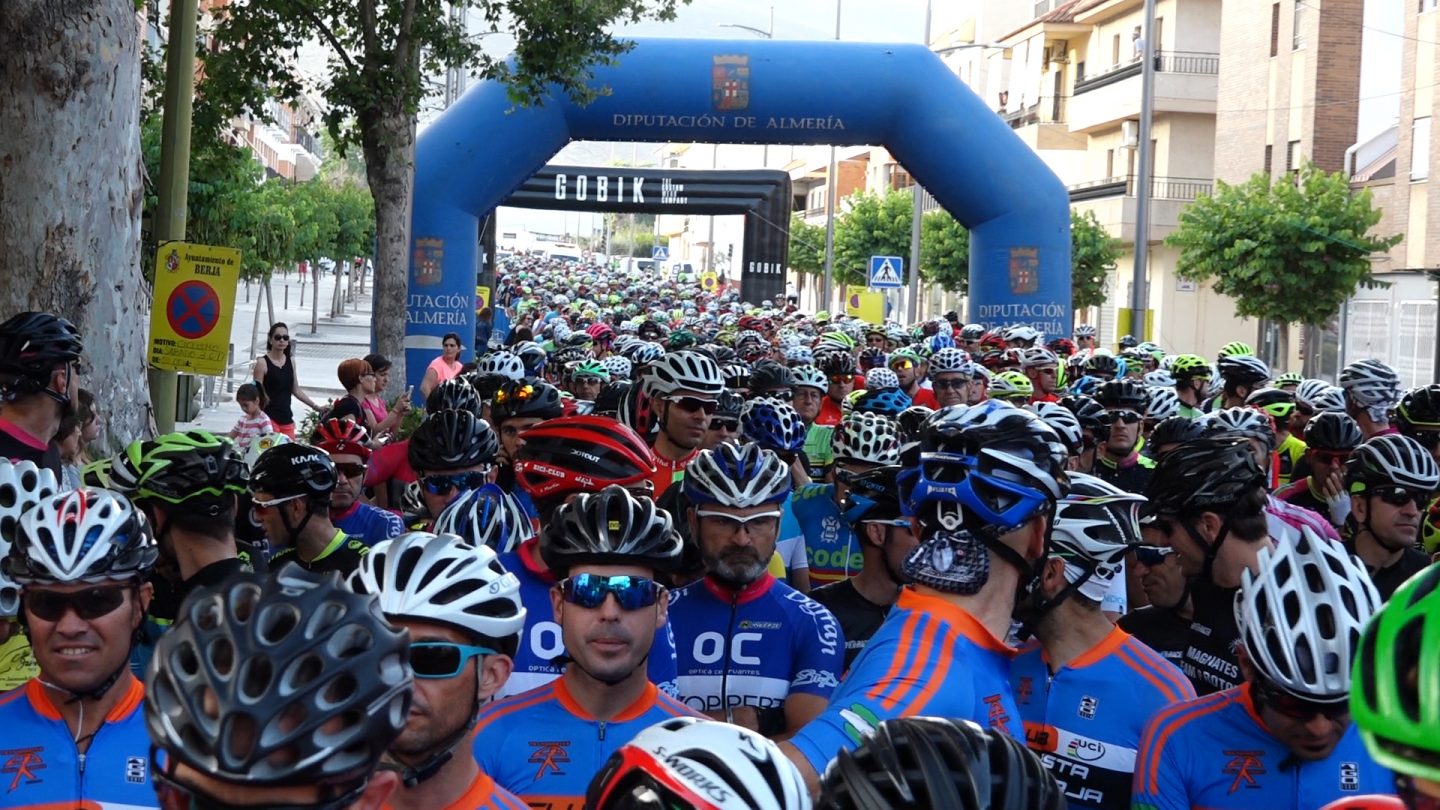 La Indomable llega a su cuarta edición batiendo récord de participación con 2.500 ciclistas