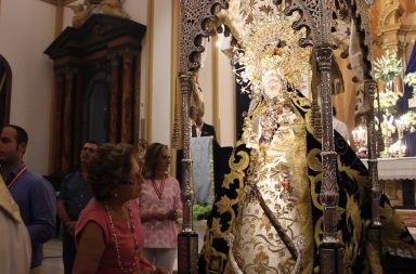 Virgen de Gádor ofrenda floral