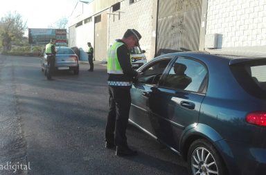 Policia local de Berja campaña cinturon