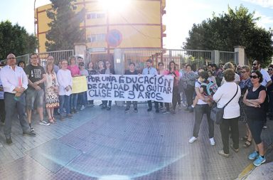 protestas celia viñas cierre tres años berja