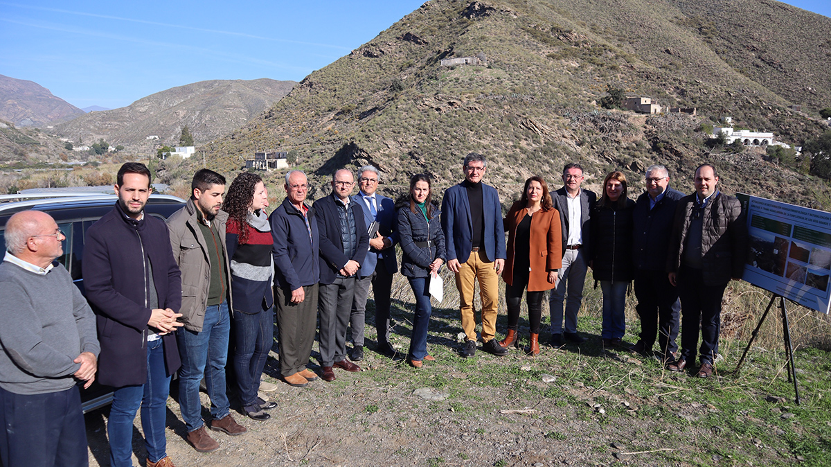 La consejera Carmen Crespo anuncia la restauración ambiental del Río Adra hasta las Fuentes de Marbella