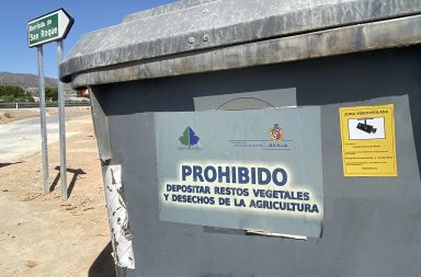contenedores rotonda berja videovigilancia