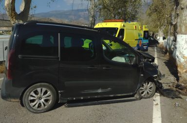 accidente en Berja furgoneta