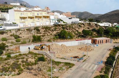 piscina de los cerrillos Berja en obras