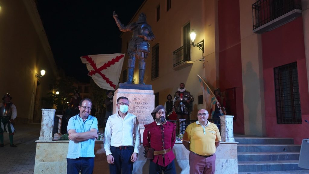 inauguracion estatua don Luis Fajardo 14