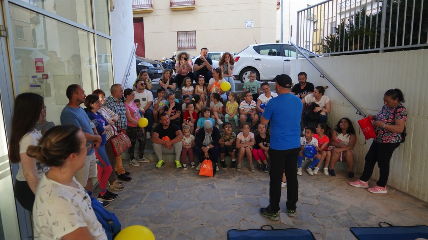 Berja organiza este sábado en el Pabellón una convivencia en familia con motivo del Día Internacional del Niño