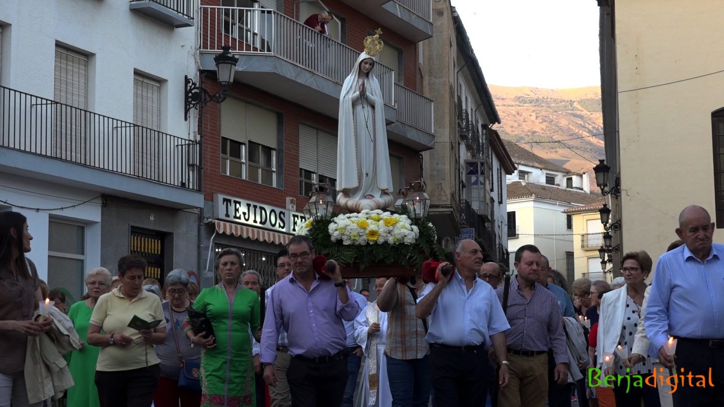 Este sábado saldrá la Virgen de Fátima en Rosario vespertino por las calles de Berja