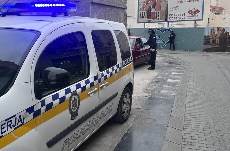 La Policía Local de Berja detiene a hombre sobre el que pesaba una orden de búsqueda de un Juzgado de Almería