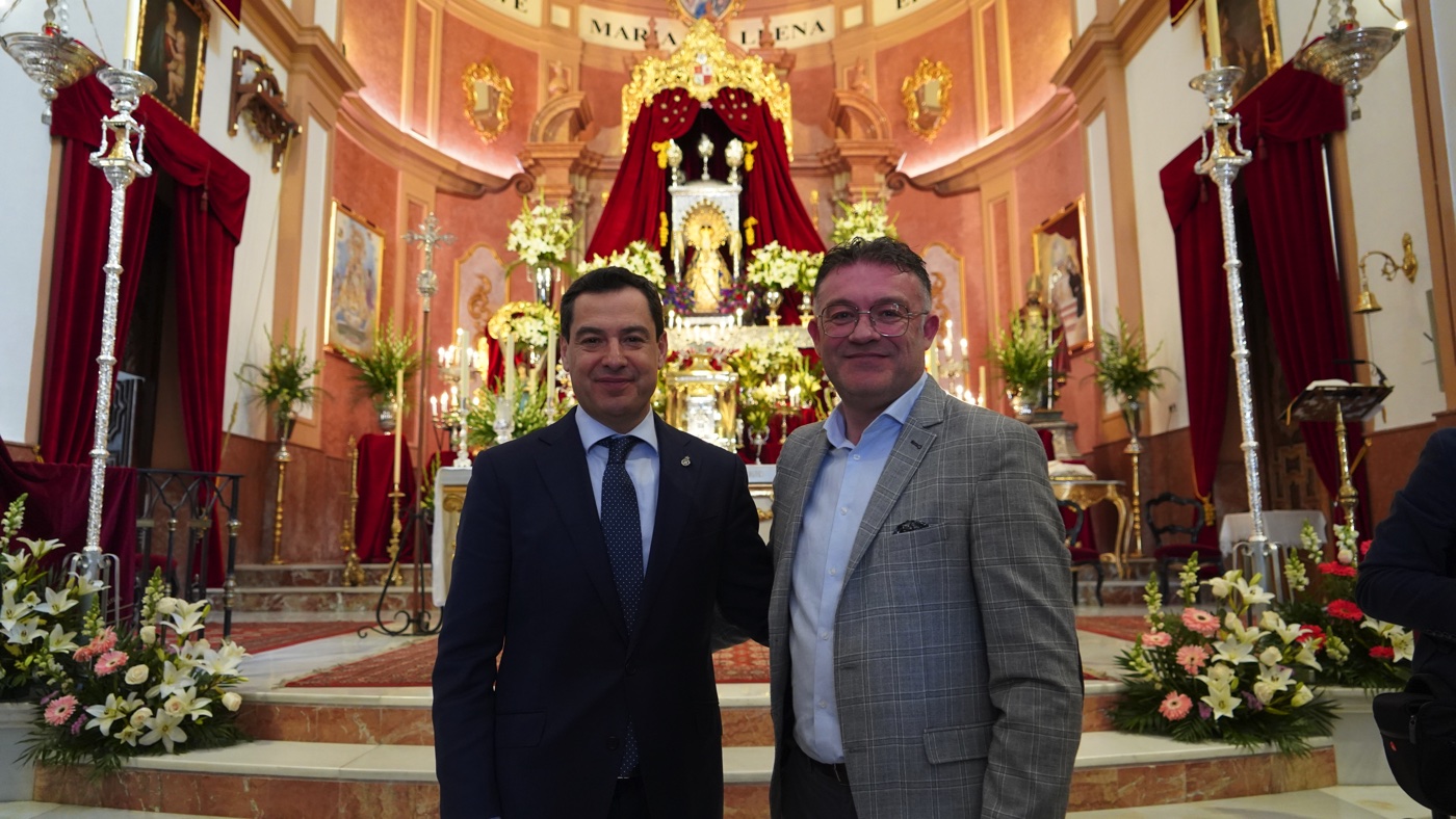 El presidente de la Junta de Andalucía vuelve a Berja y visita a la Virgen de Gádor