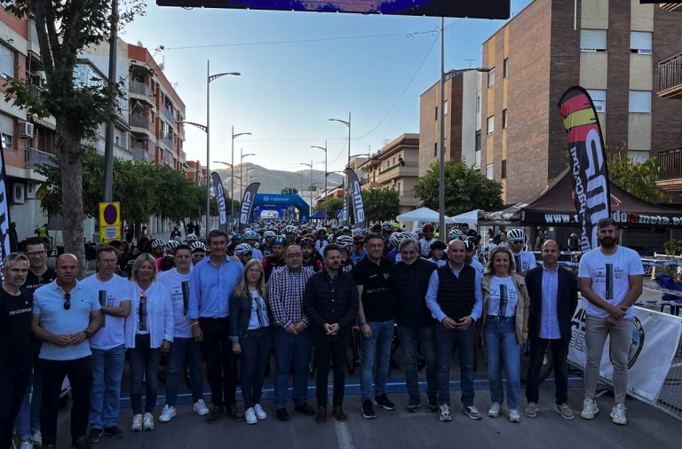 Más de 1.500 ciclistas pedalean en La Alpujarra con la Marcha Cicloturista La Indomable
