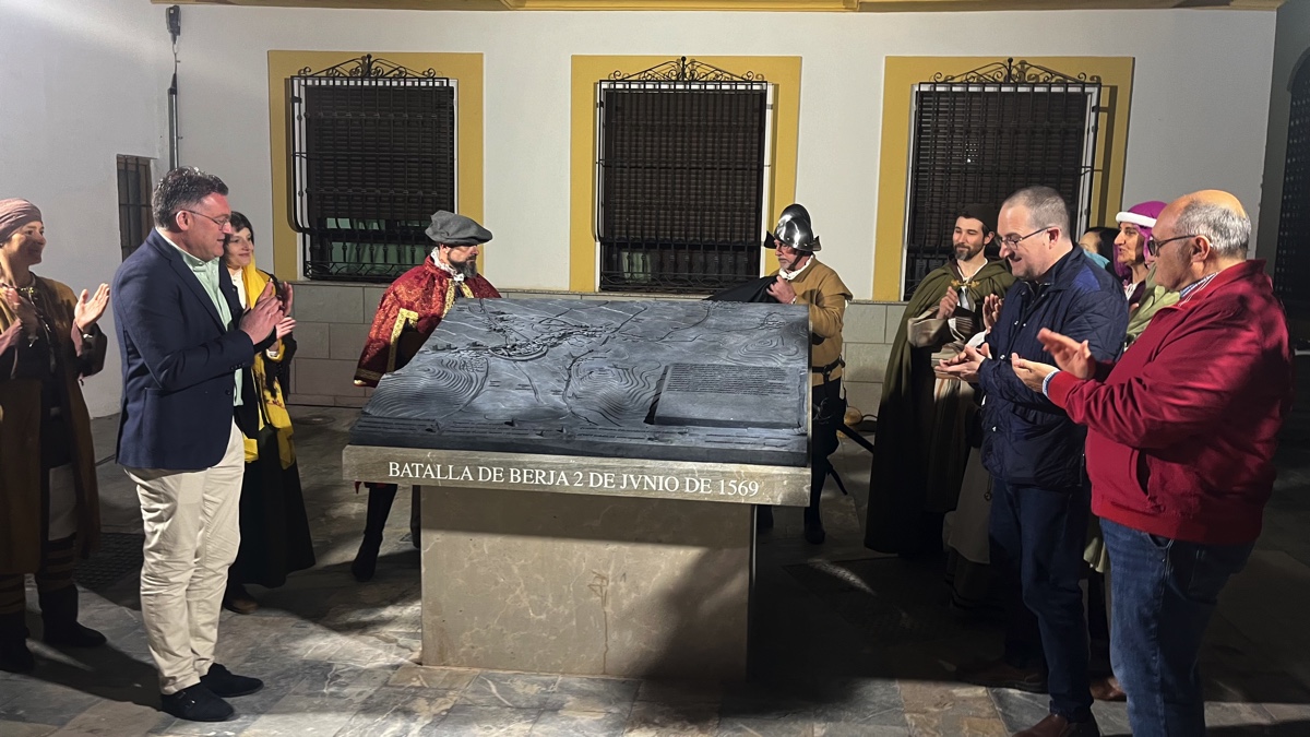 Inaugurado el relieve conmemorativo de la Batalla de Berja de 1569 junto al Molino del Perrillo