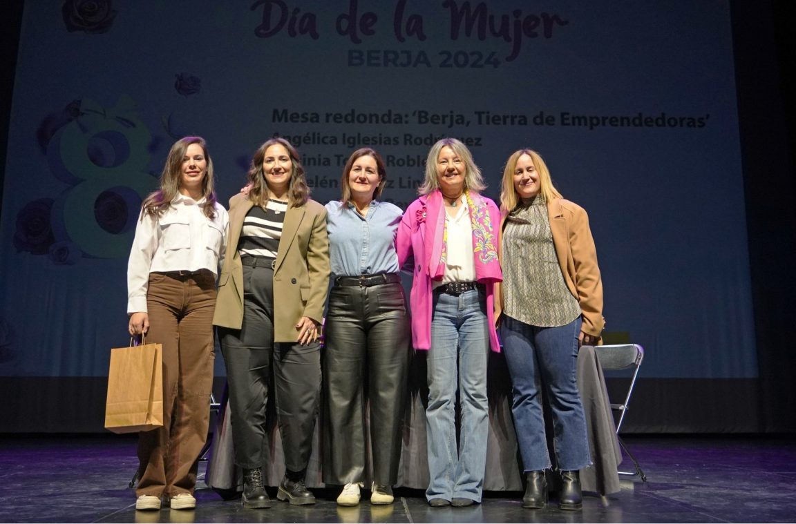 Mesa Redonda Dia De La Mujer Berja 2024 | Berja Digital