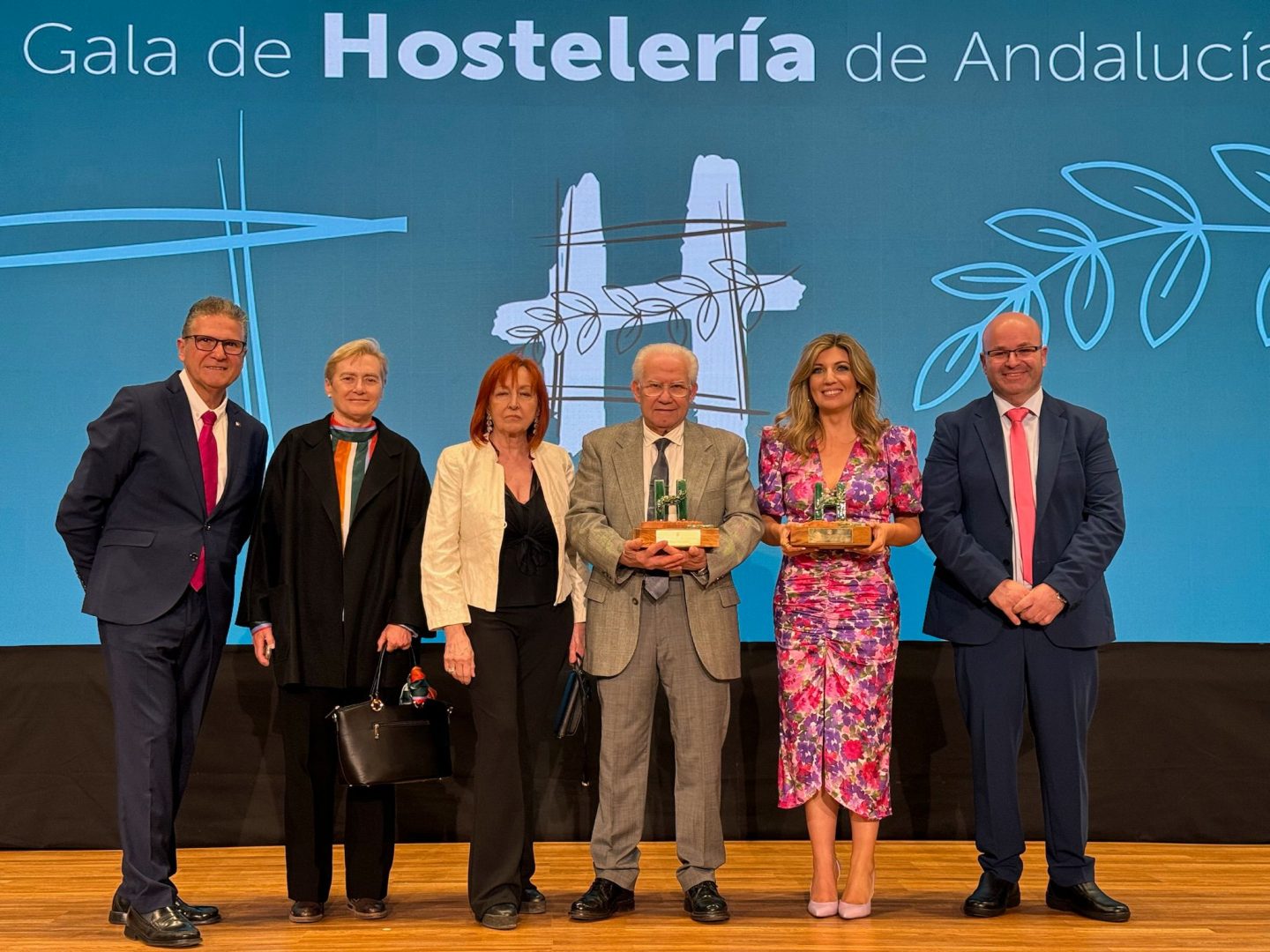 La virgitana Mar Villalobos, premiada en la I Gala de la Hostelería andaluza celebrada en Jaén