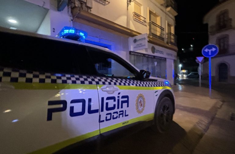 Detenido en Berja por quebrantar una orden de alejamiento tras una discusión en un vehículo