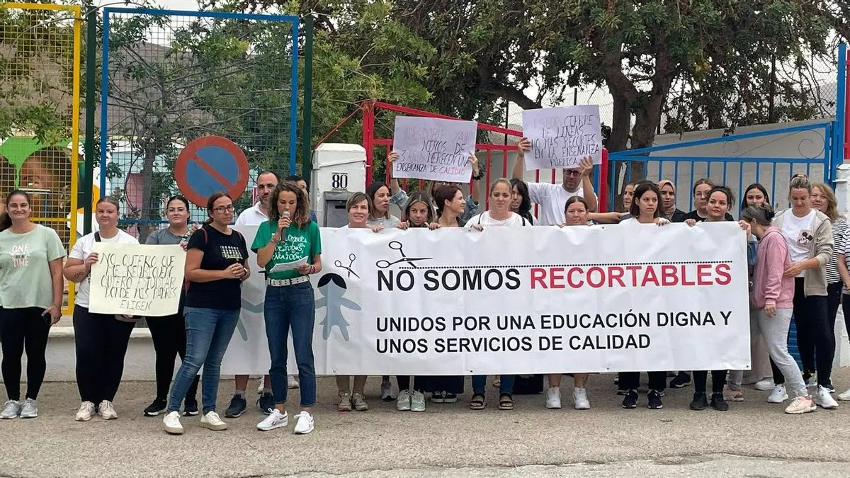 Denuncian el incumplimiento de la ratio en el aula de 3 años del CEIP San Tesifón