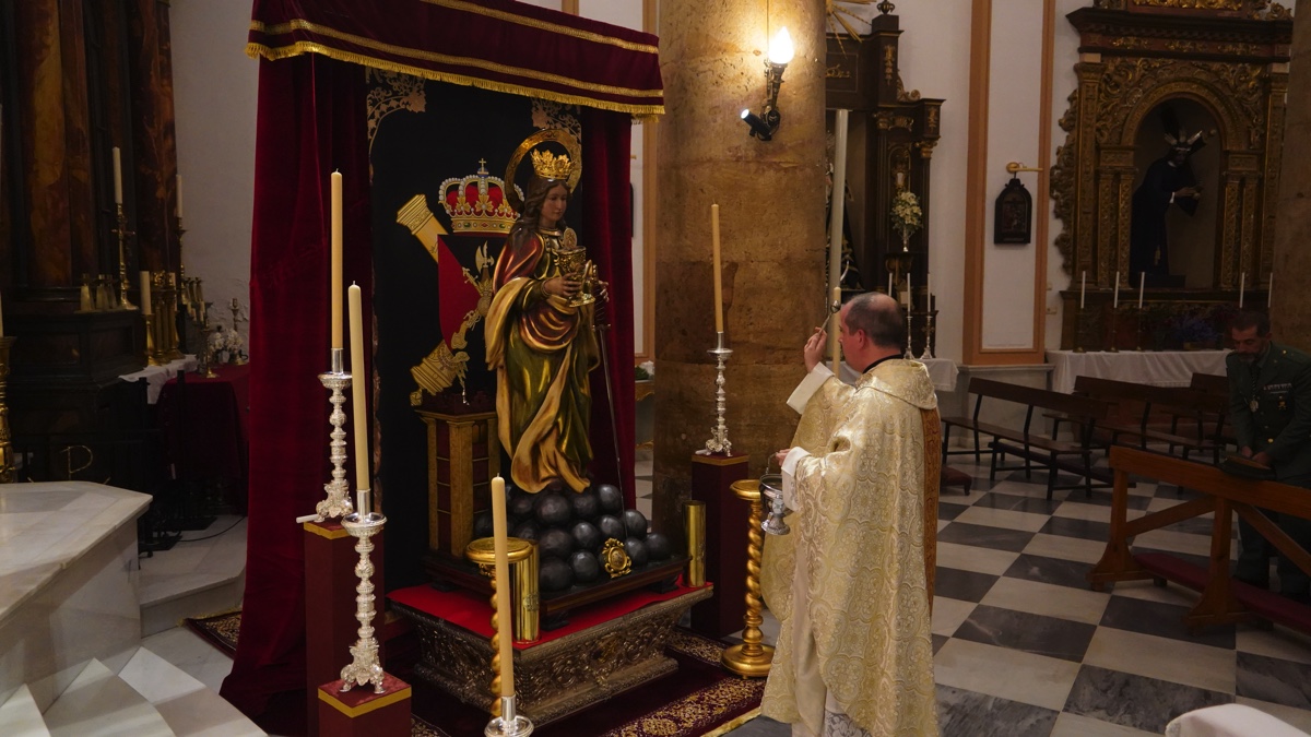 Bendecida la imagen de Santa Bárbara de la Mayordomía de San Miguel de Los Cerillos