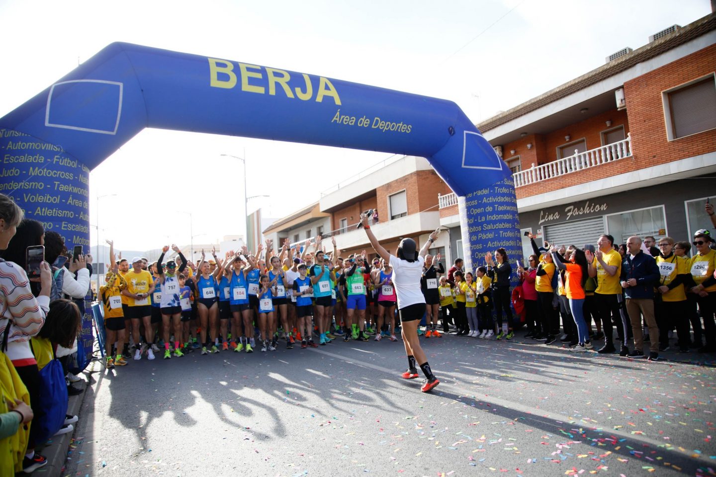 La IV Carrera Fuentes de Vida de Berja supera las 1.300 inscripciones en las últimas horas para conseguir la camiseta