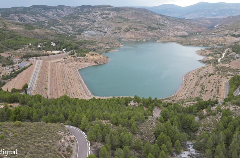 El embalse de Benínar supera el 16% de su capacidad y mejora notablemente sus cifras respecto al año pasado