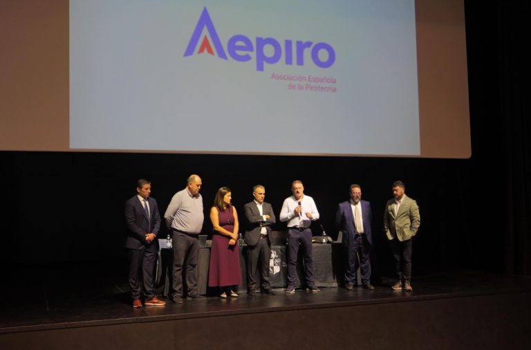 AEPIRO elige Berja para su encuentro anual y refuerza la unión del sector pirotécnico en España