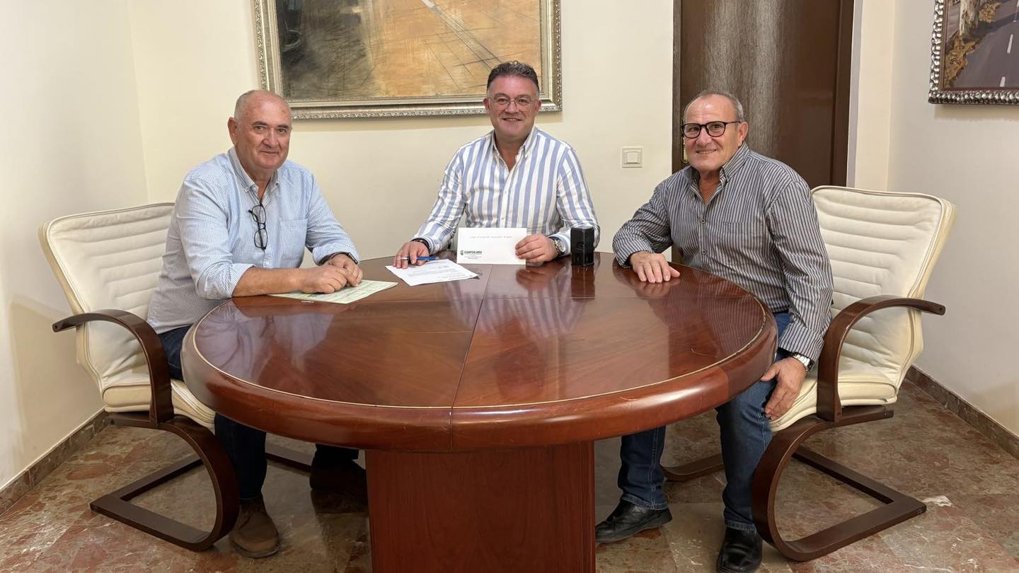 Campoejido dona 2.190 euros al Ayuntamiento de Berja para promover políticas de igualdad