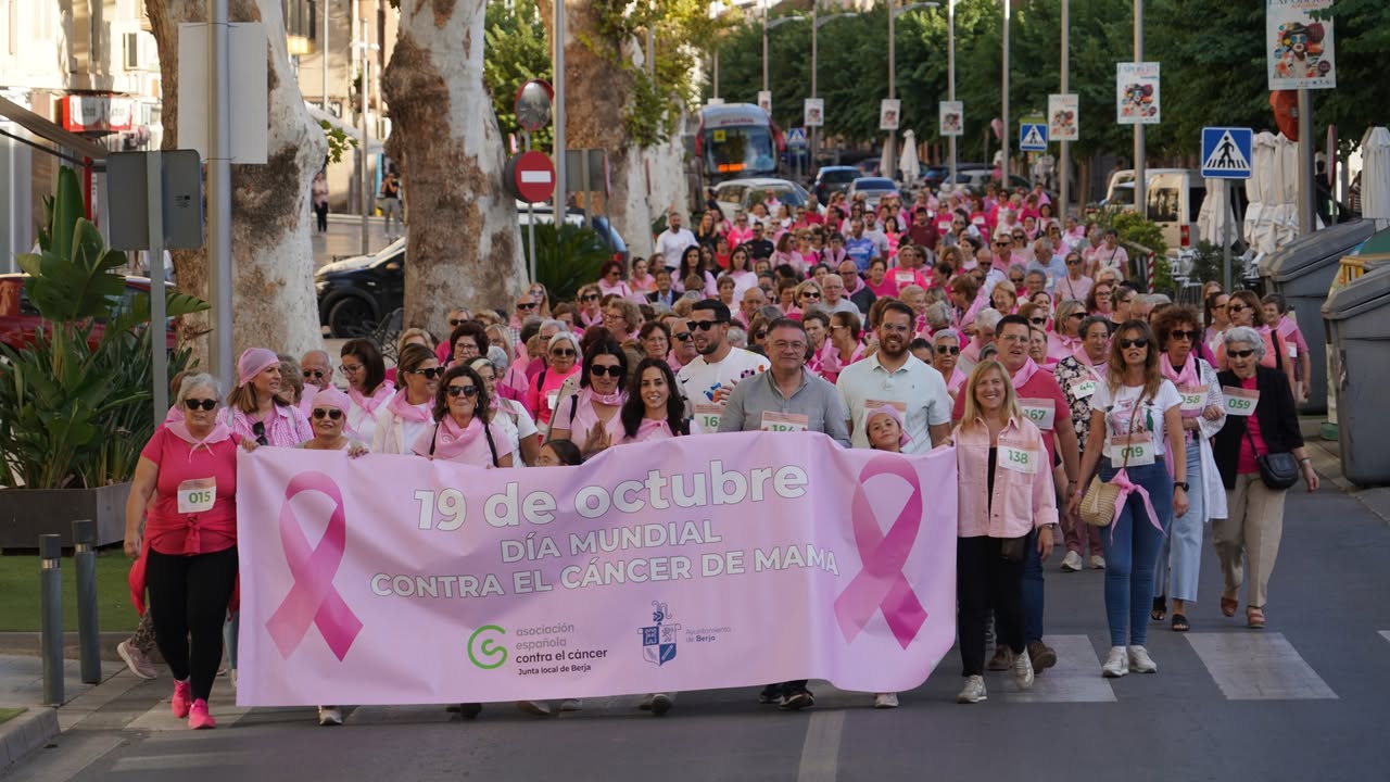 Berja se pone en marcha contra el cáncer de mama el viernes 17 de octubre