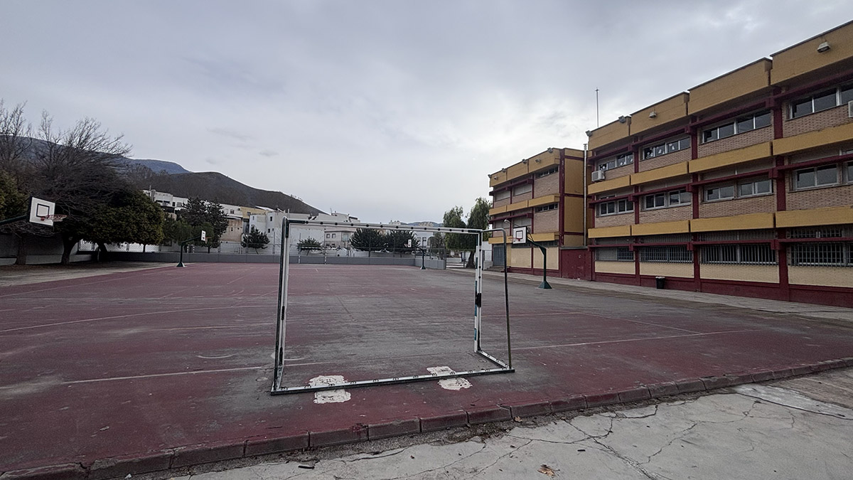 La Junta suspende la actividad escolar este jueves en la provincia de Almería ante el temporal