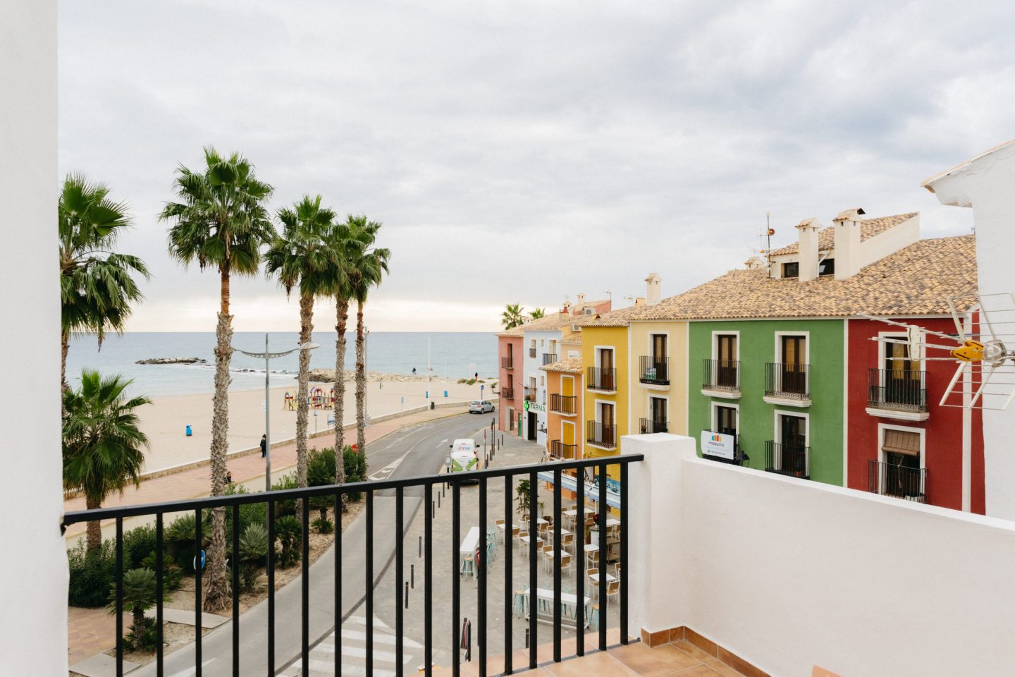 Dormir cerca del mar y vivir como la gente del pueblo