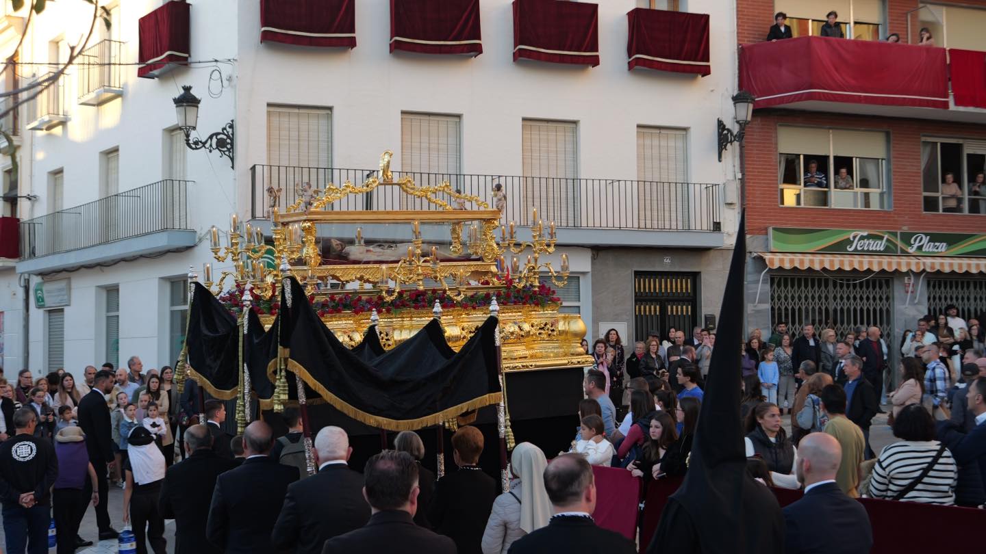 En directo: sigue las procesión del Santo Sepulcro en el Viernes Santo de Berja 2026